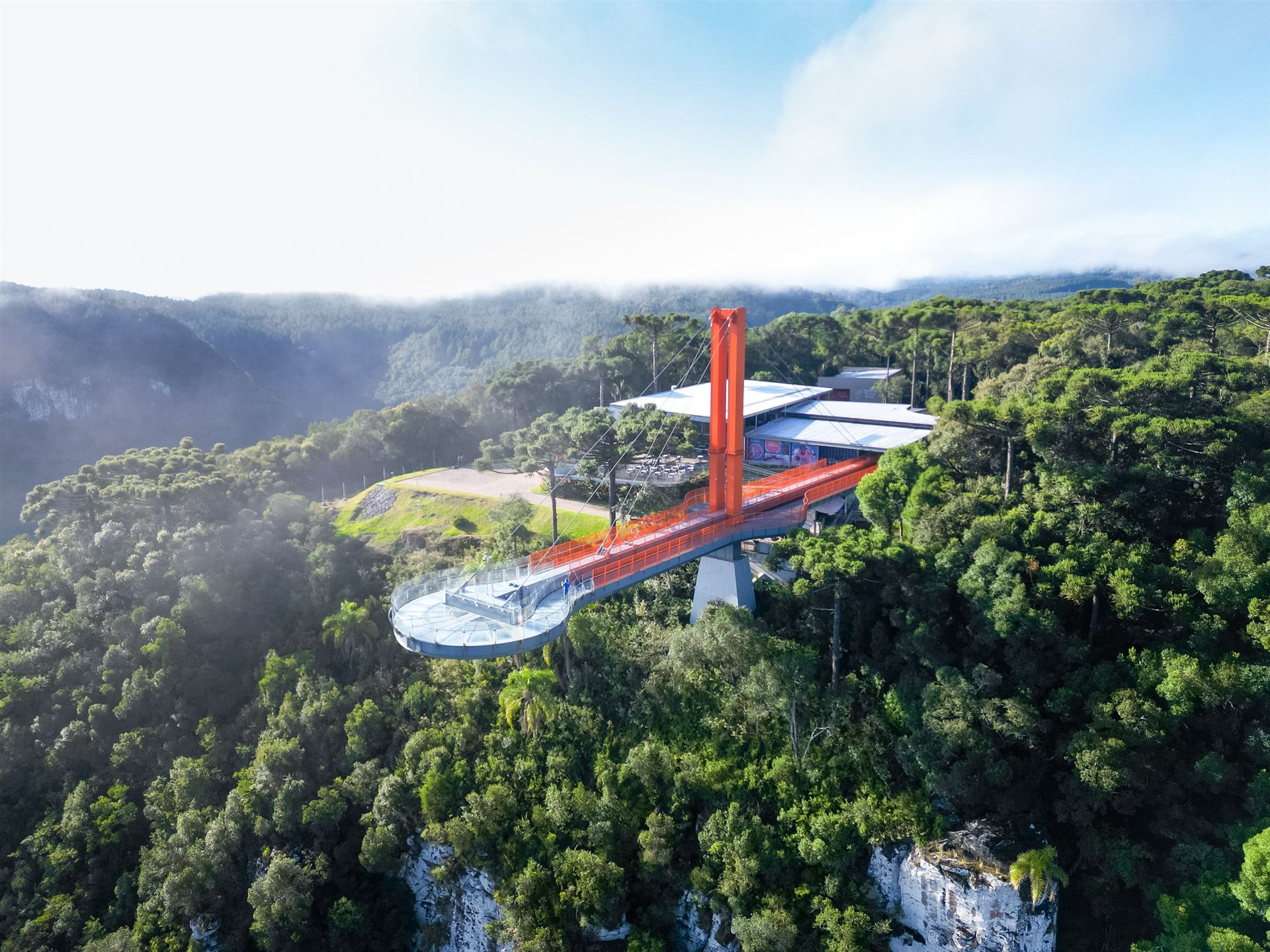 Skyglass Canela: A PRIMEIRA PLATAFORMA...